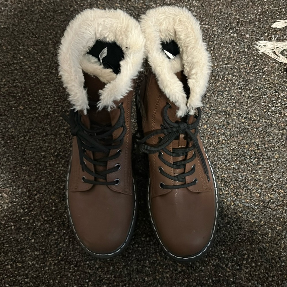 Brown and black white furry side zip up boots